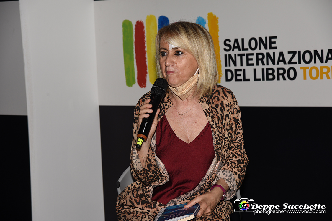 VBS_8799 - Salone del Libro 2022  XXXIV edizione - 19 Maggio 2022.jpg